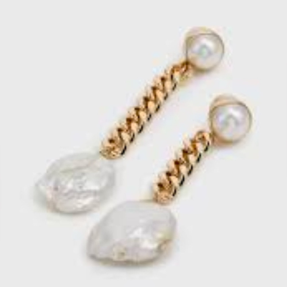 🔥🔥DANNIJO Authentic Kate Gold Tone & Faux Pearl Asymmetric Chain Drop Earrings - Picture 10 of 12